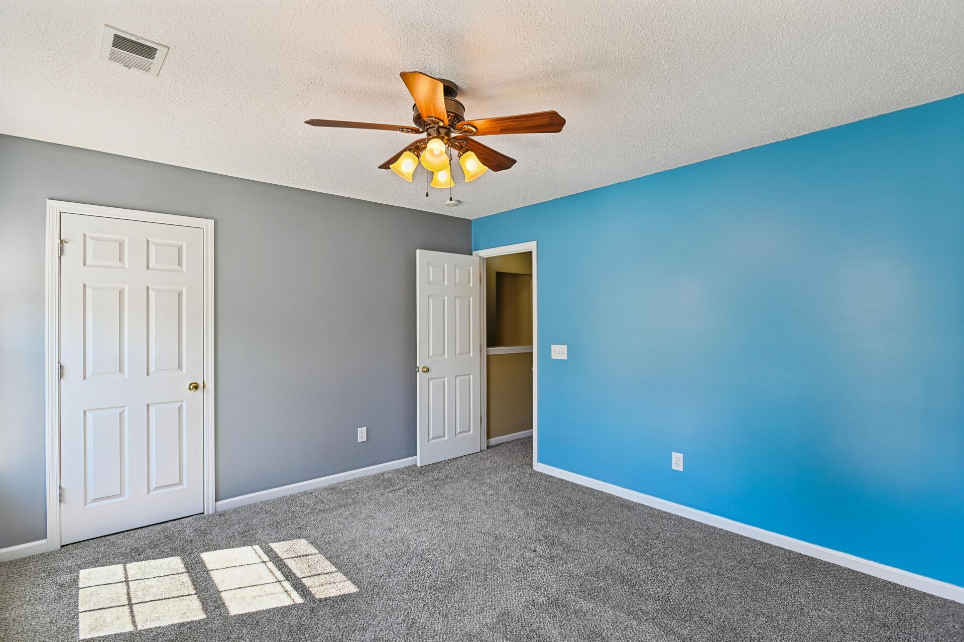 1048 Moss Grove Drive Photo 26