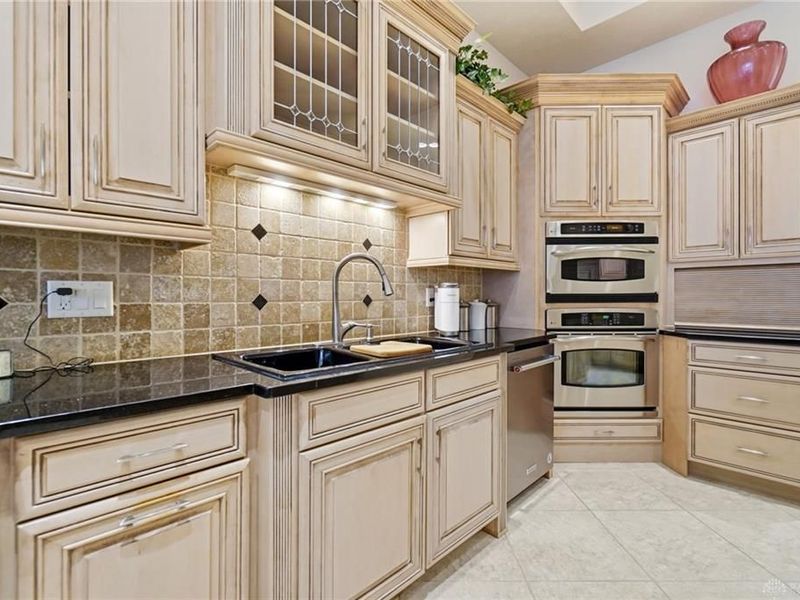 3997 Fox Run Drive, Bellbrook, OH 45305 Photo 28