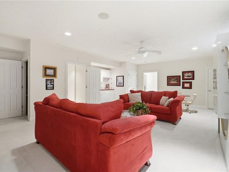3997 Fox Run Drive, Bellbrook, OH 45305 Photo 61