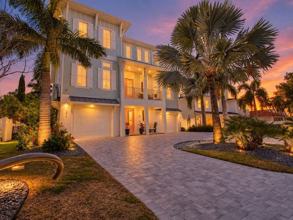 271 S JULIA CIRCLE , ST PETE BEACH, FL 33706