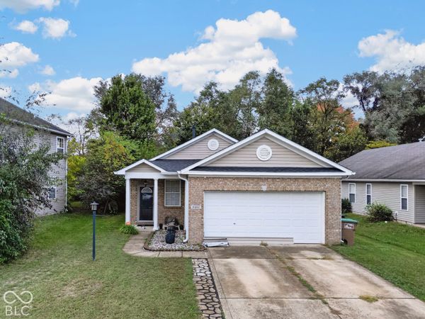 2460 Lakecrest Drive , Columbus, IN 47201
