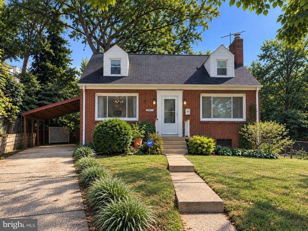 5615 ELBERTON COURT , HYATTSVILLE, MD 20781