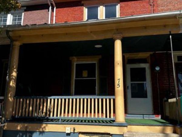 75 FRONT STREET, LITITZ, PA 17543