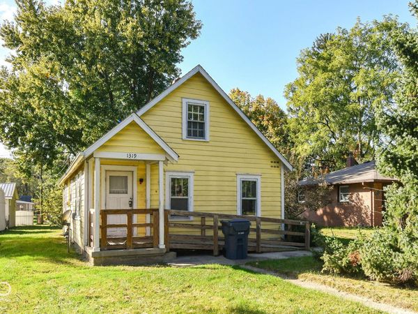 1319 Chester Street , Anderson, IN 46012
