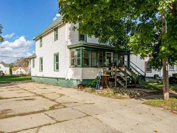 226 S HARRISON Avenue, SOUTH BELOIT, IL 61080