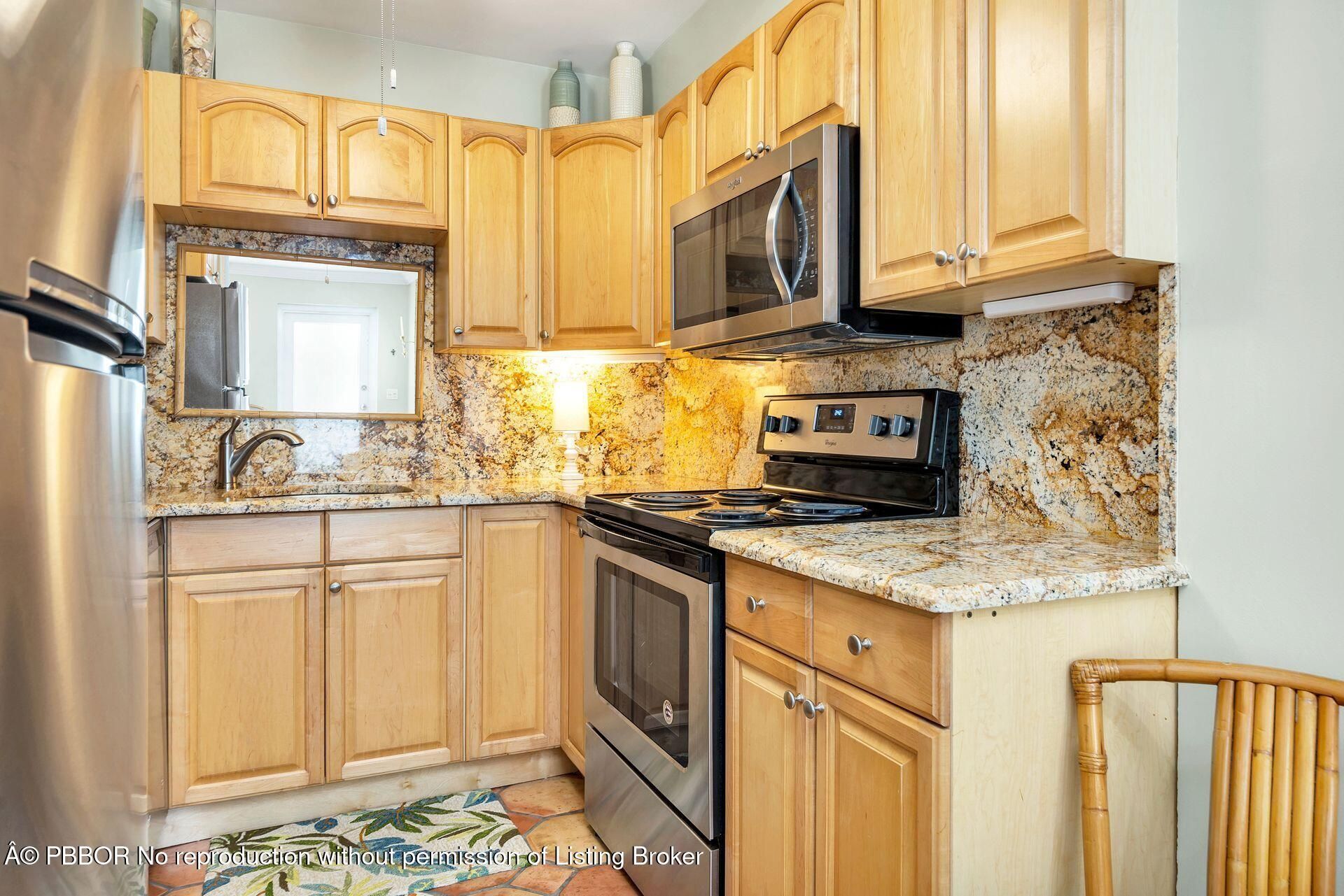 401 Peruvian Avenue, Unit 1050, Palm Beach, FL 33480 Photo