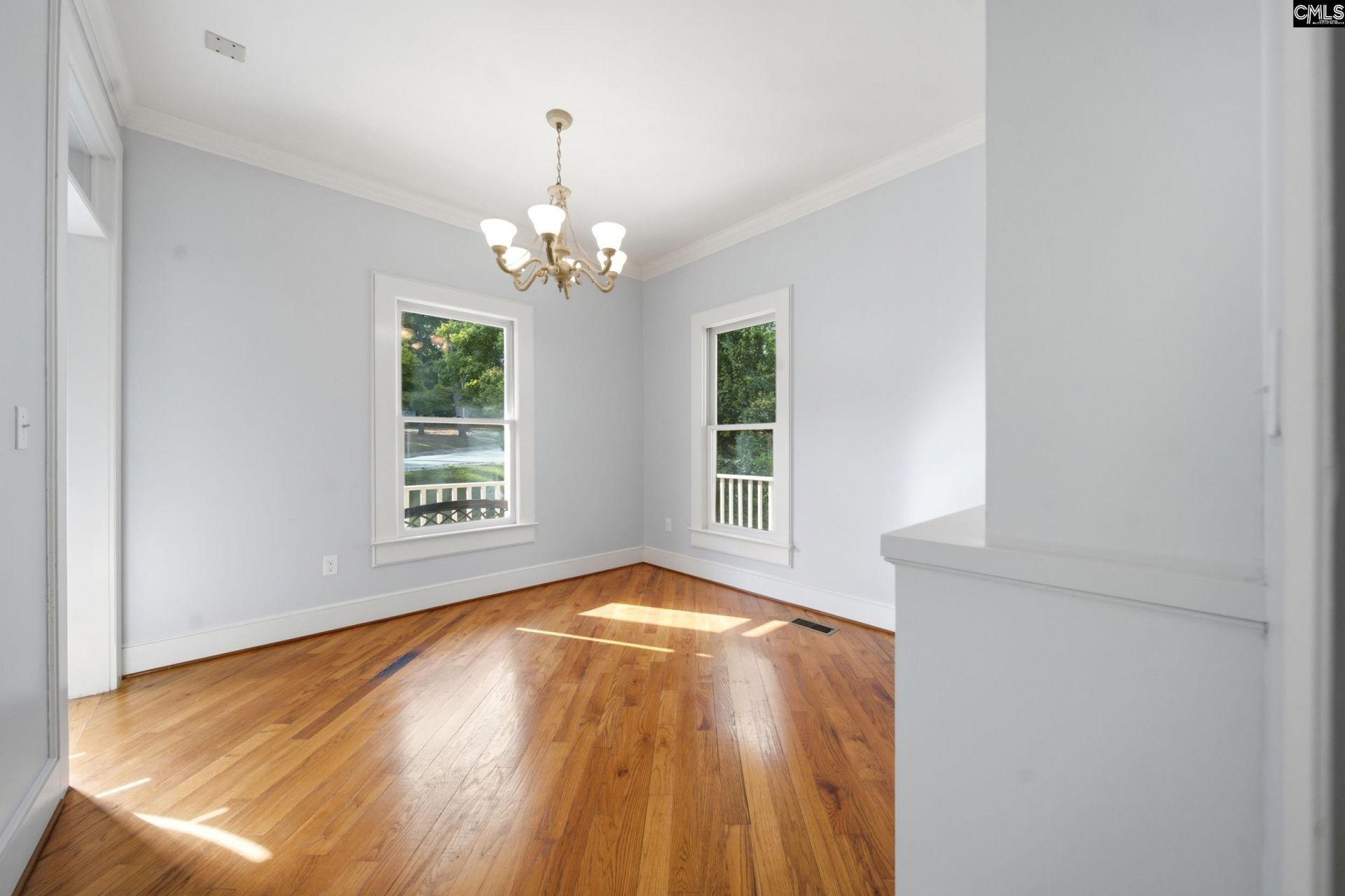 409 Mallard Lakes Drive  Photo 17