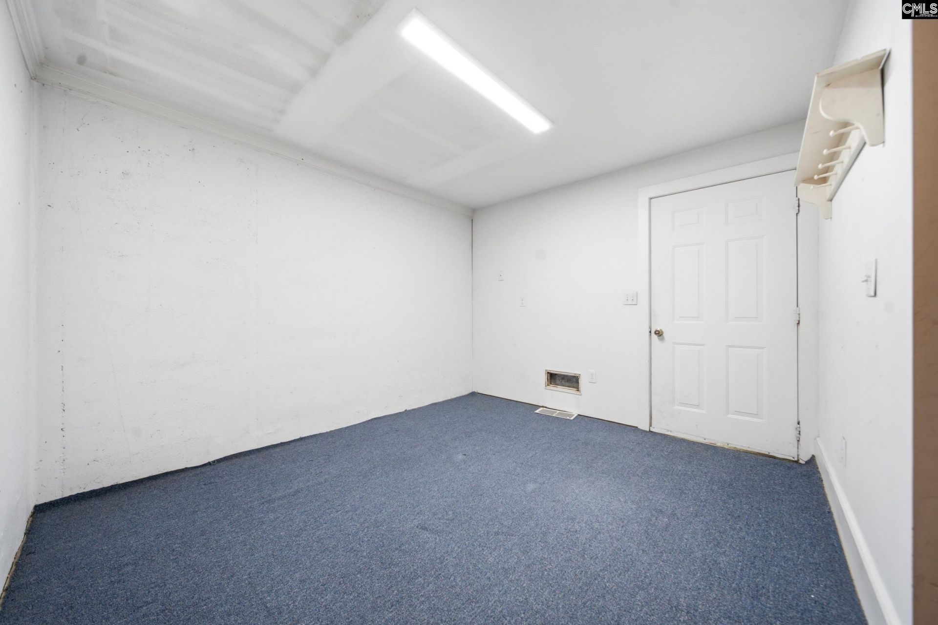 409 Mallard Lakes Drive  Photo 35