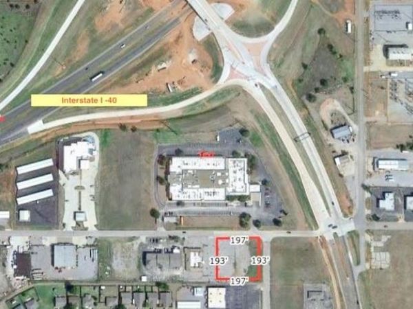 000 Meadow Ridge Drive, Elk City, OK 73644
