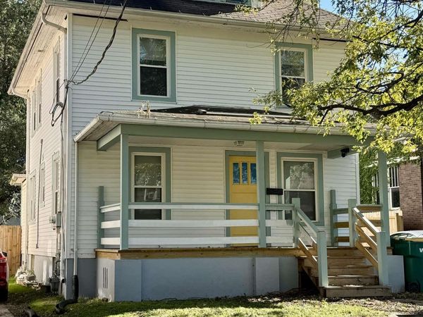 217 SUMNER Street, Galesburg, IL 61401