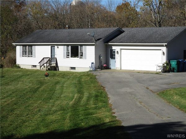 4488 Waters Road, East Aurora, NY 14052