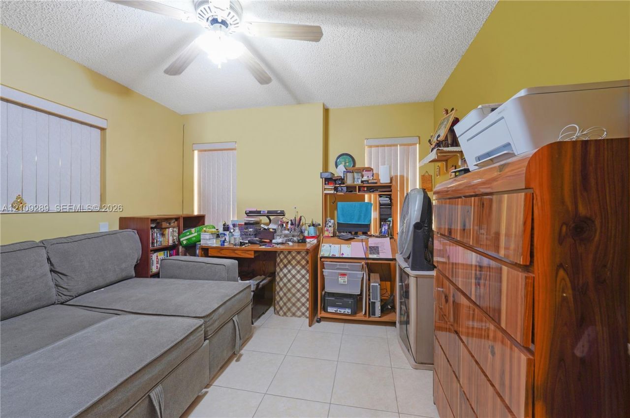 10241 NW 125th St , Hialeah Gardens, FL 33018 Photo
