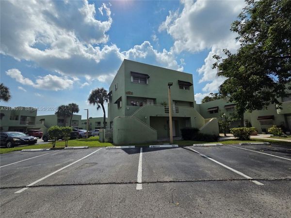 11081 NW 7th St, Unit 101-14, Miami, FL 33172