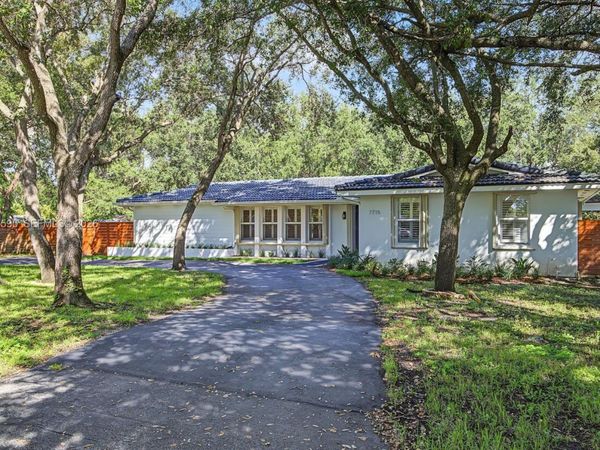 7715 SW 122nd St, Pinecrest, FL 33156