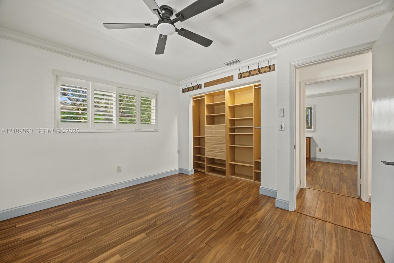 7715 SW 122nd St, Pinecrest, FL 33156 Photo