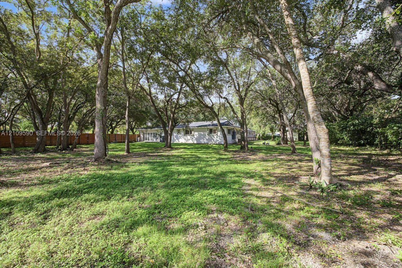 7715 SW 122nd St, Pinecrest, FL 33156 Photo