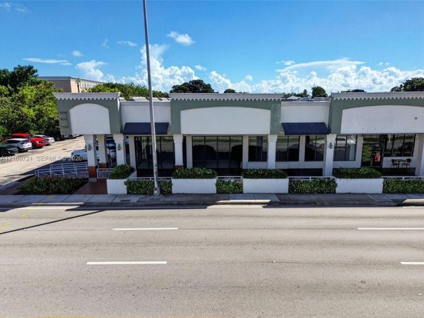 8318 SW 40th St, Miami, FL 33155