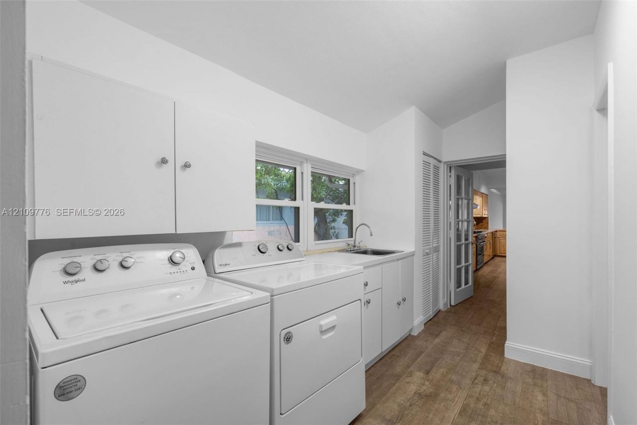 251 N Shore Dr , Unit 251, Miami Beach, FL 33141 Photo