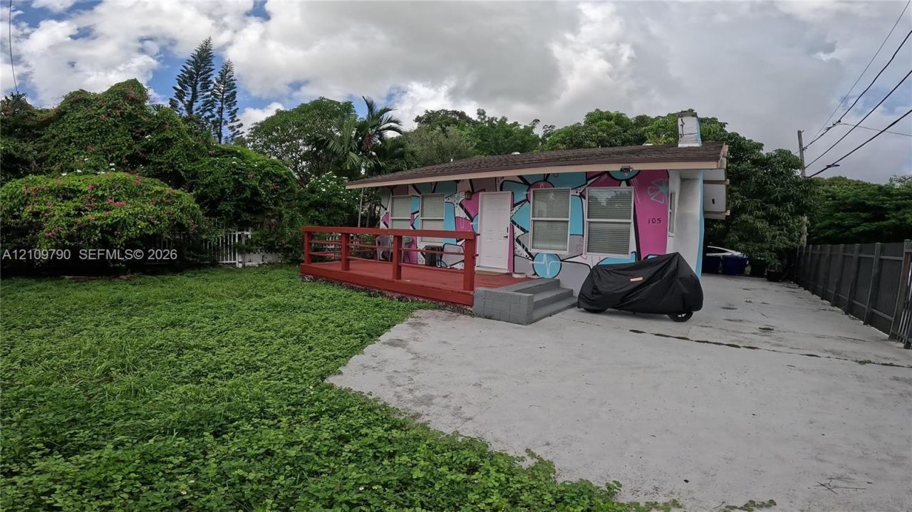105 NW 31st St , Unit 105, Miami, FL 33127 Photo