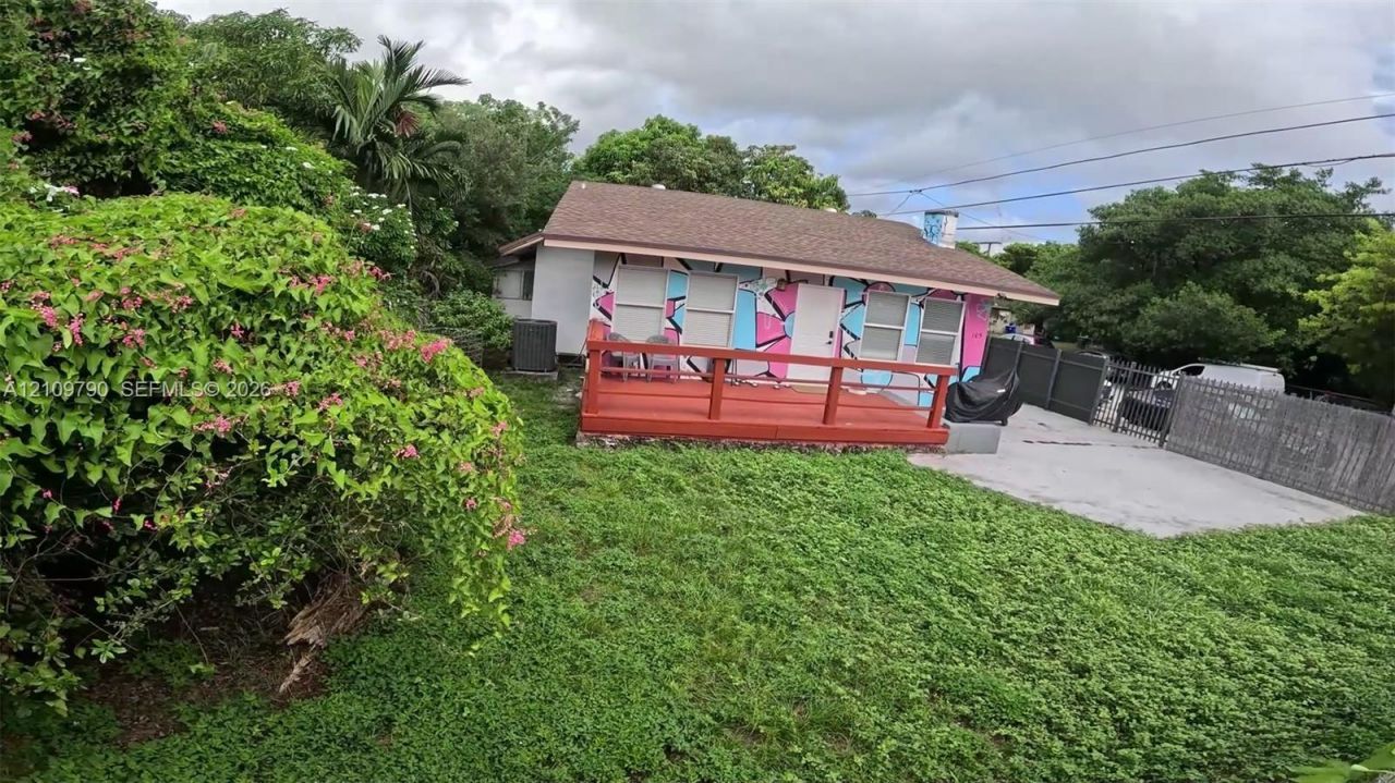 105 NW 31st St , Unit 105, Miami, FL 33127 Photo
