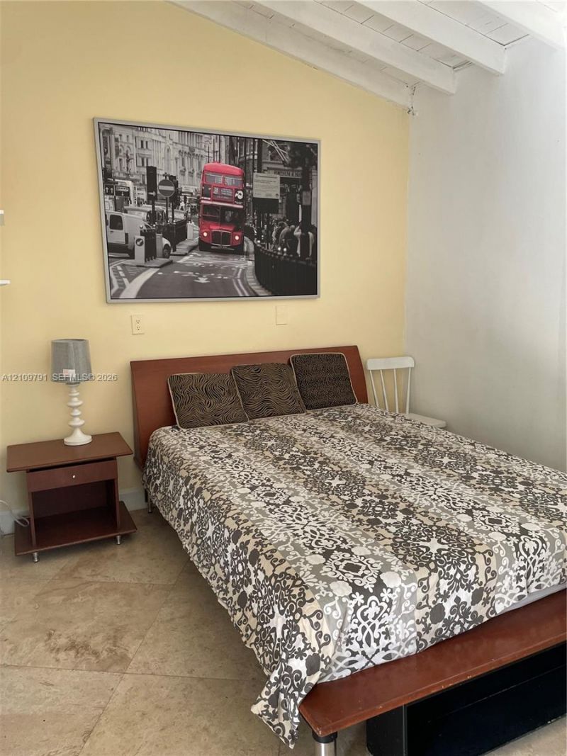 1365 Marseille Dr , Unit 1, Miami Beach, FL 33141 Photo