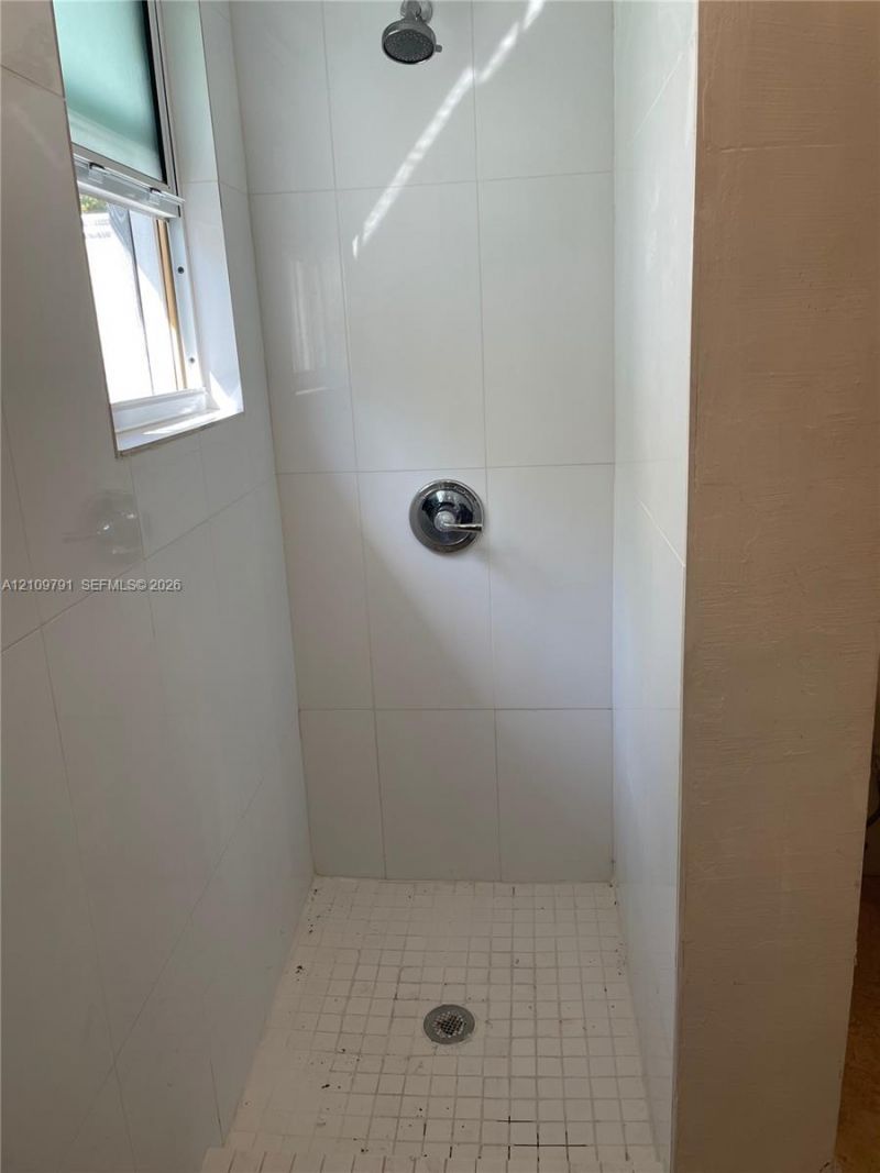 1365 Marseille Dr , Unit 1, Miami Beach, FL 33141 Photo