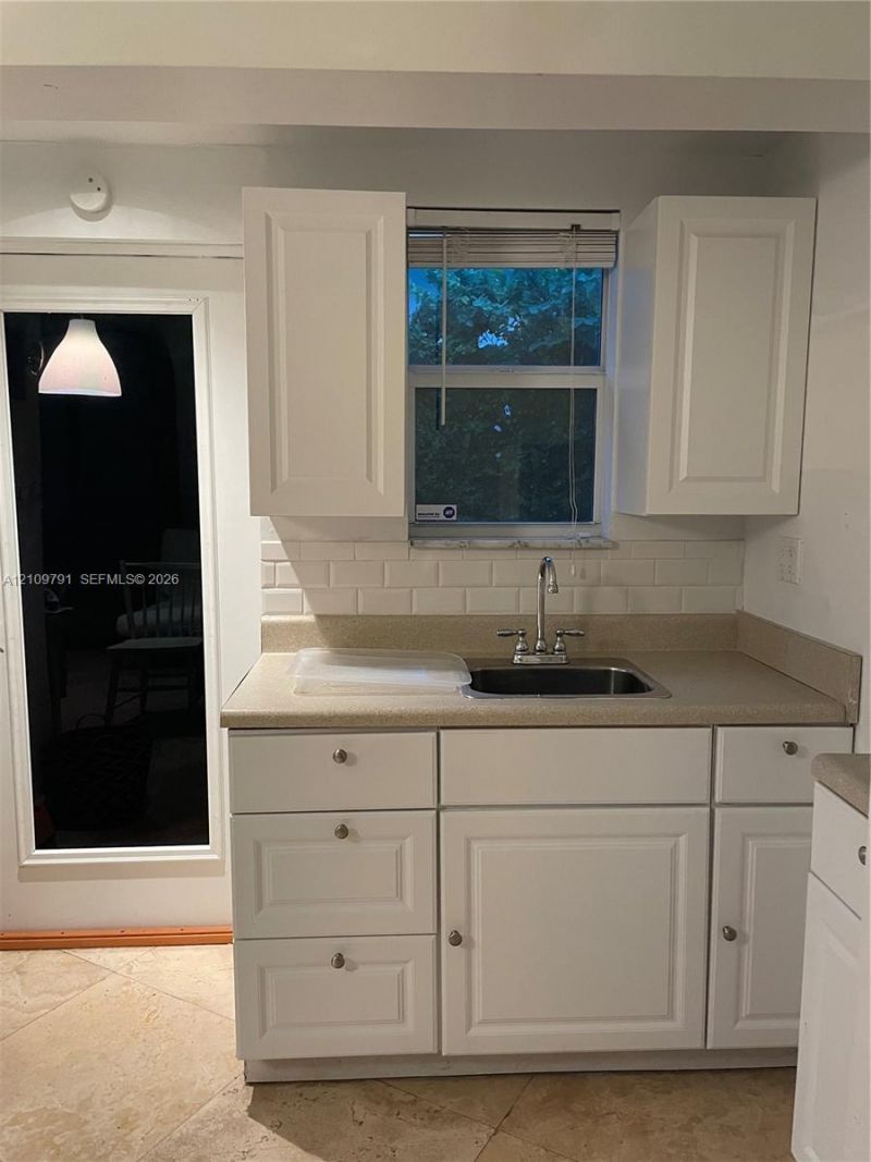 1365 Marseille Dr , Unit 1, Miami Beach, FL 33141 Photo