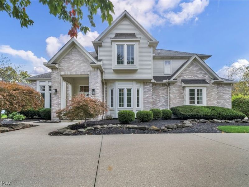 34461 Laurel Way, Avon, OH 44011 Photo 3