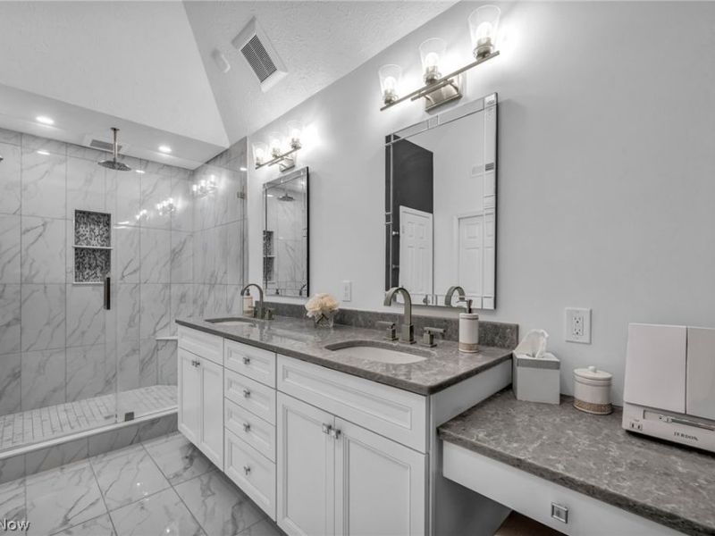 34461 Laurel Way, Avon, OH 44011 Photo 34