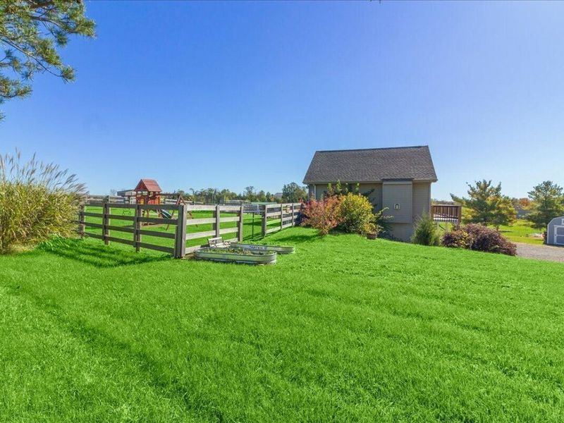 7201 State Route 559 , Zanesfield, OH 43360 Photo 5