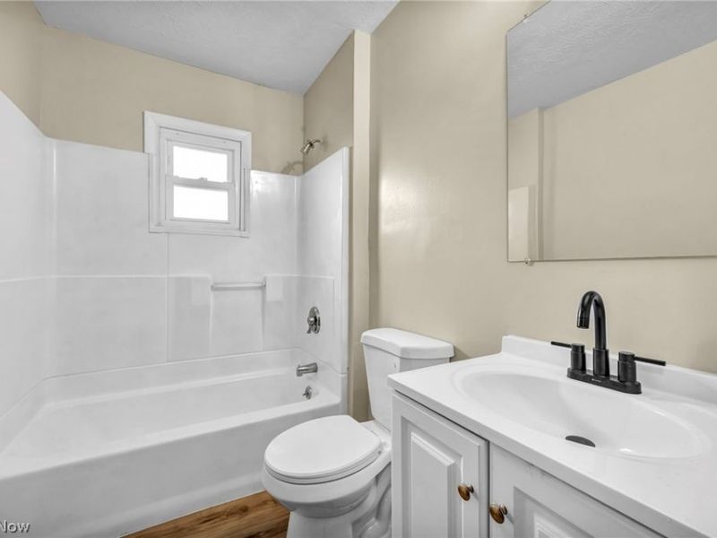 2900 Brenner Drive, Lorain, OH 44053 Photo 12