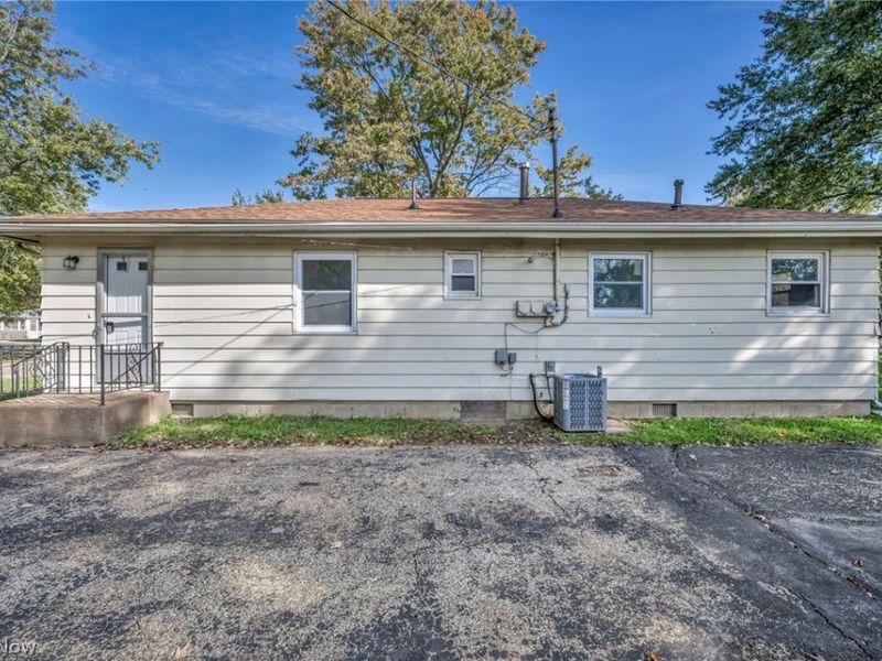 2900 Brenner Drive, Lorain, OH 44053 Photo 36