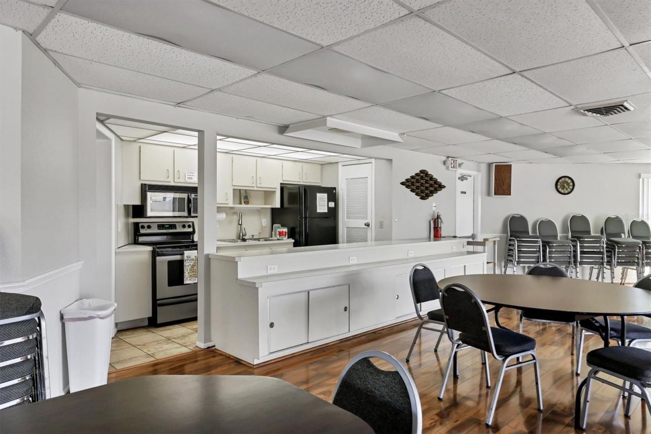 4240 Ironwood Circle Circle, Unit 406AA, Bradenton, FL 34209 Photo