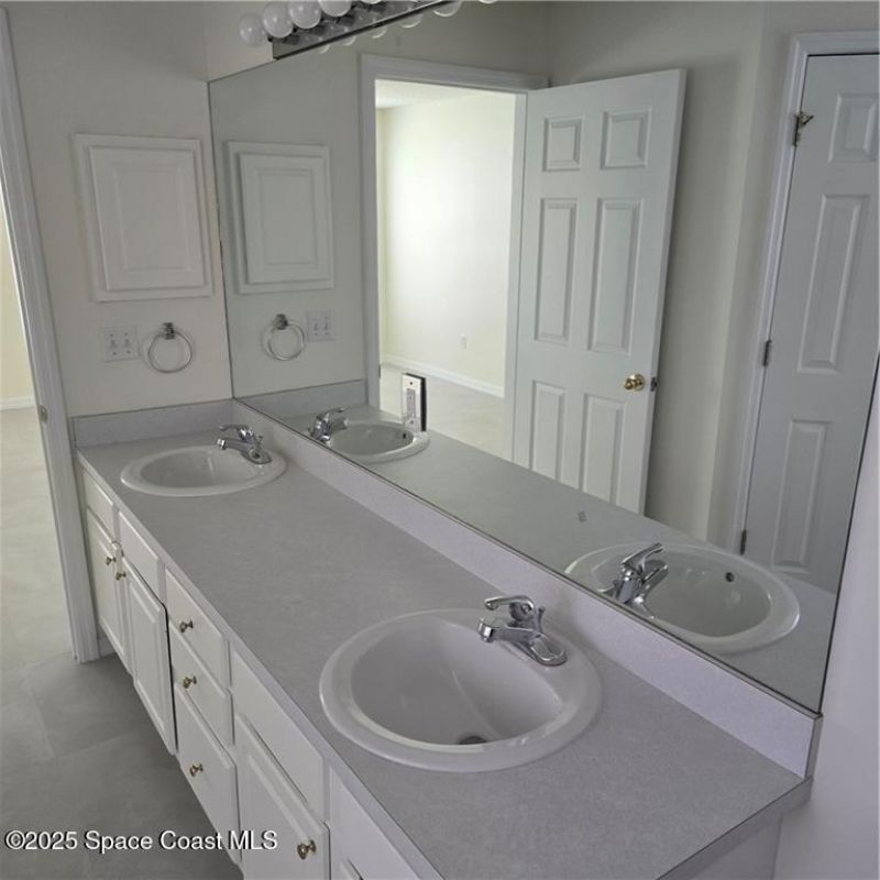 425 Ash Street , Sebastian, FL 32958 Photo