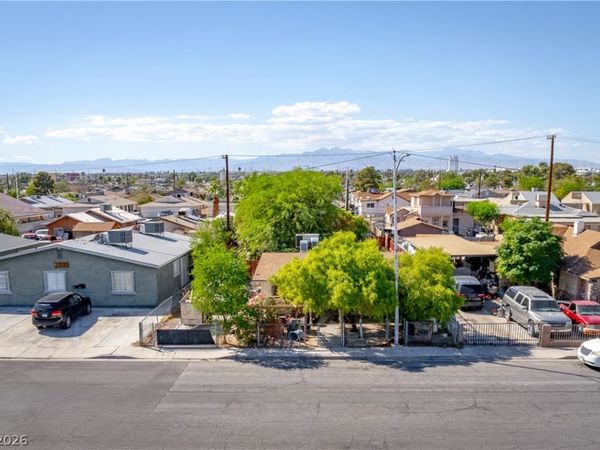2529 Magnet Street , North Las Vegas, NV 89030
