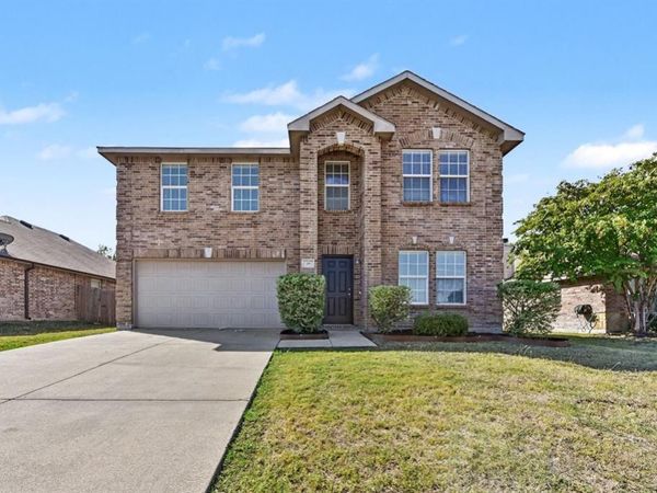 48 Daisy Drive, Fate, TX 75087