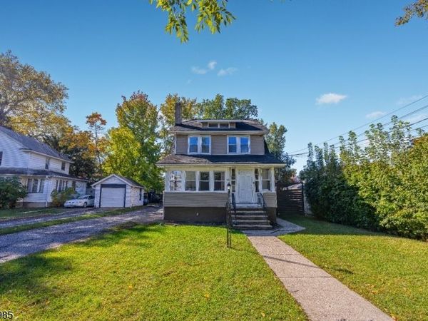 54 Bogert St, Teaneck, NJ 07666