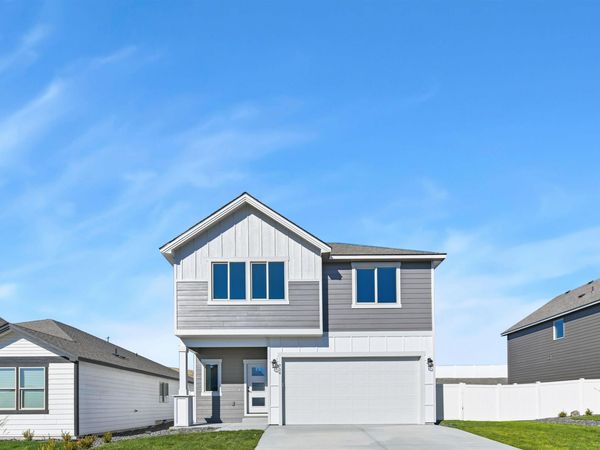 734 Honeylicious St., Richland, WA 99352