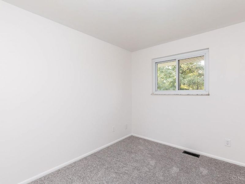 6663 Memory Lane, Cincinnati, OH 45239 Photo 17