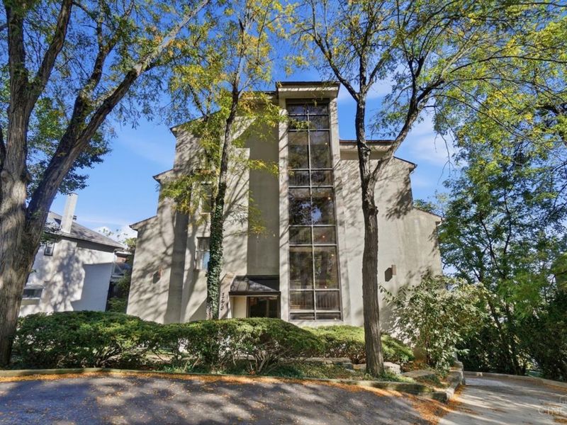 1775 E Mcmillan Street, Unit 2, Cincinnati, OH 45206 Photo 1
