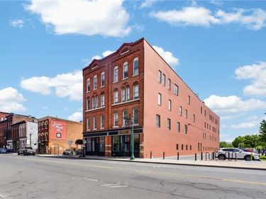 329 W Fayette Street, Syracuse, NY 13202