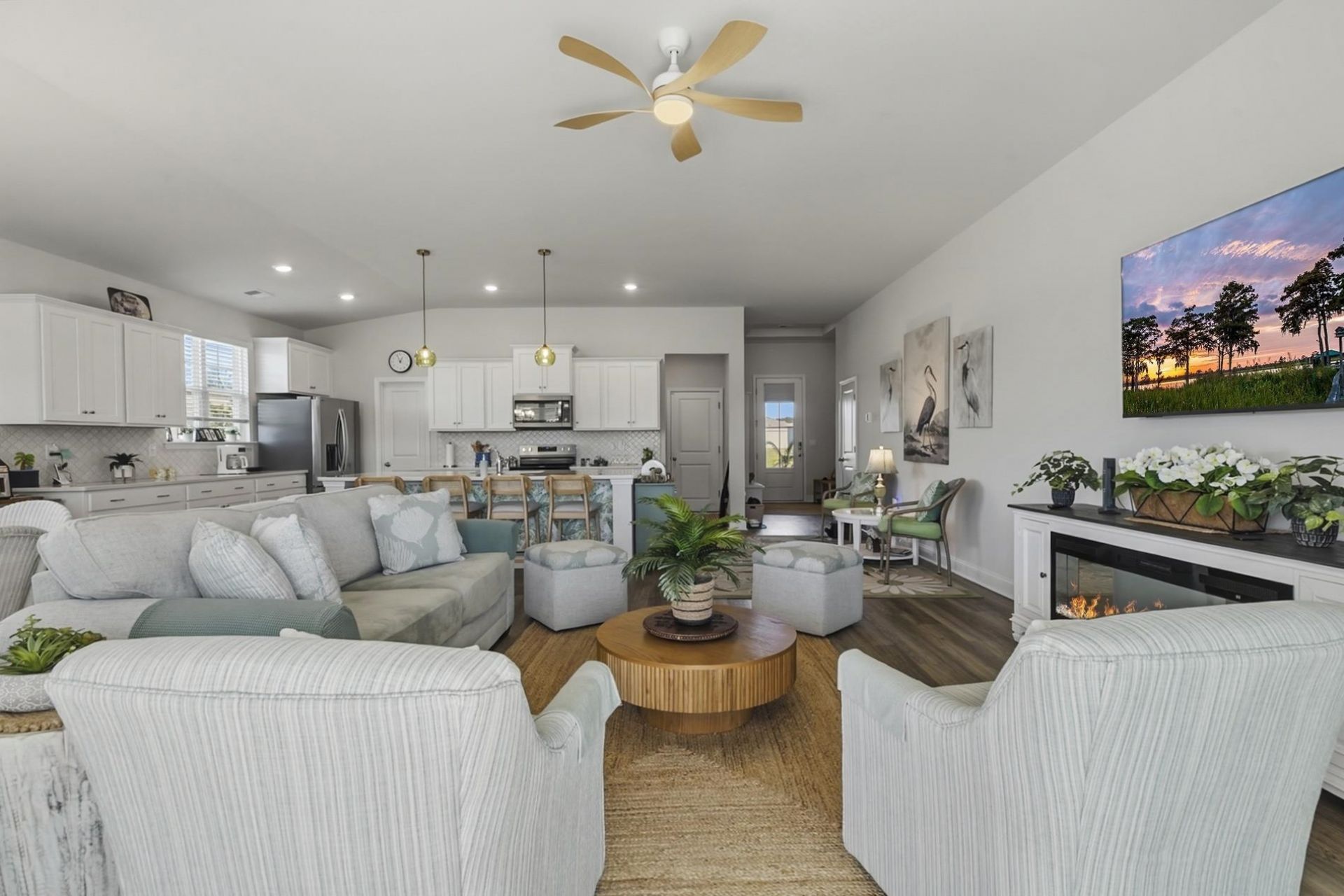 605 Coquina Bay Dr.  Photo 11