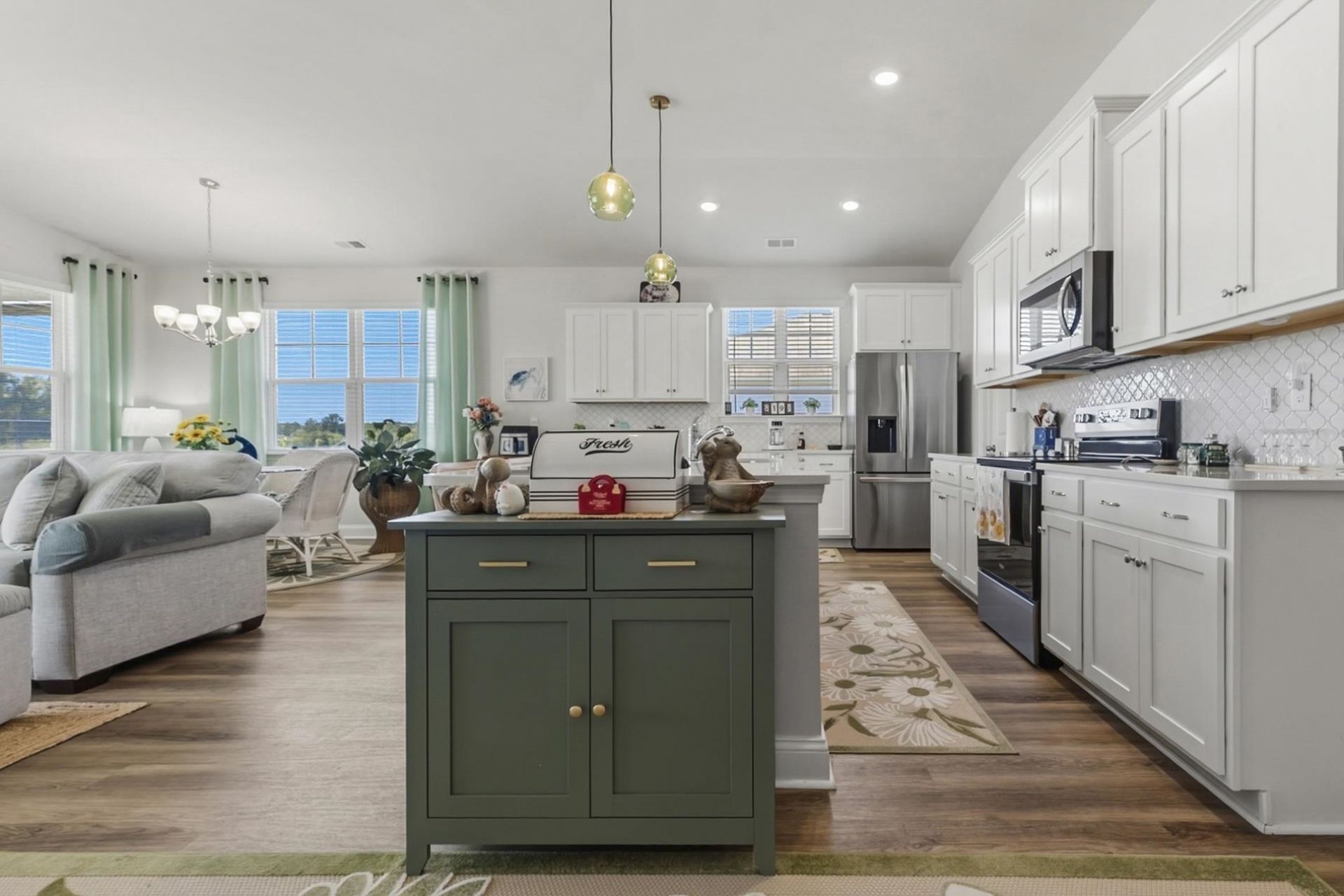 605 Coquina Bay Dr.  Photo 13