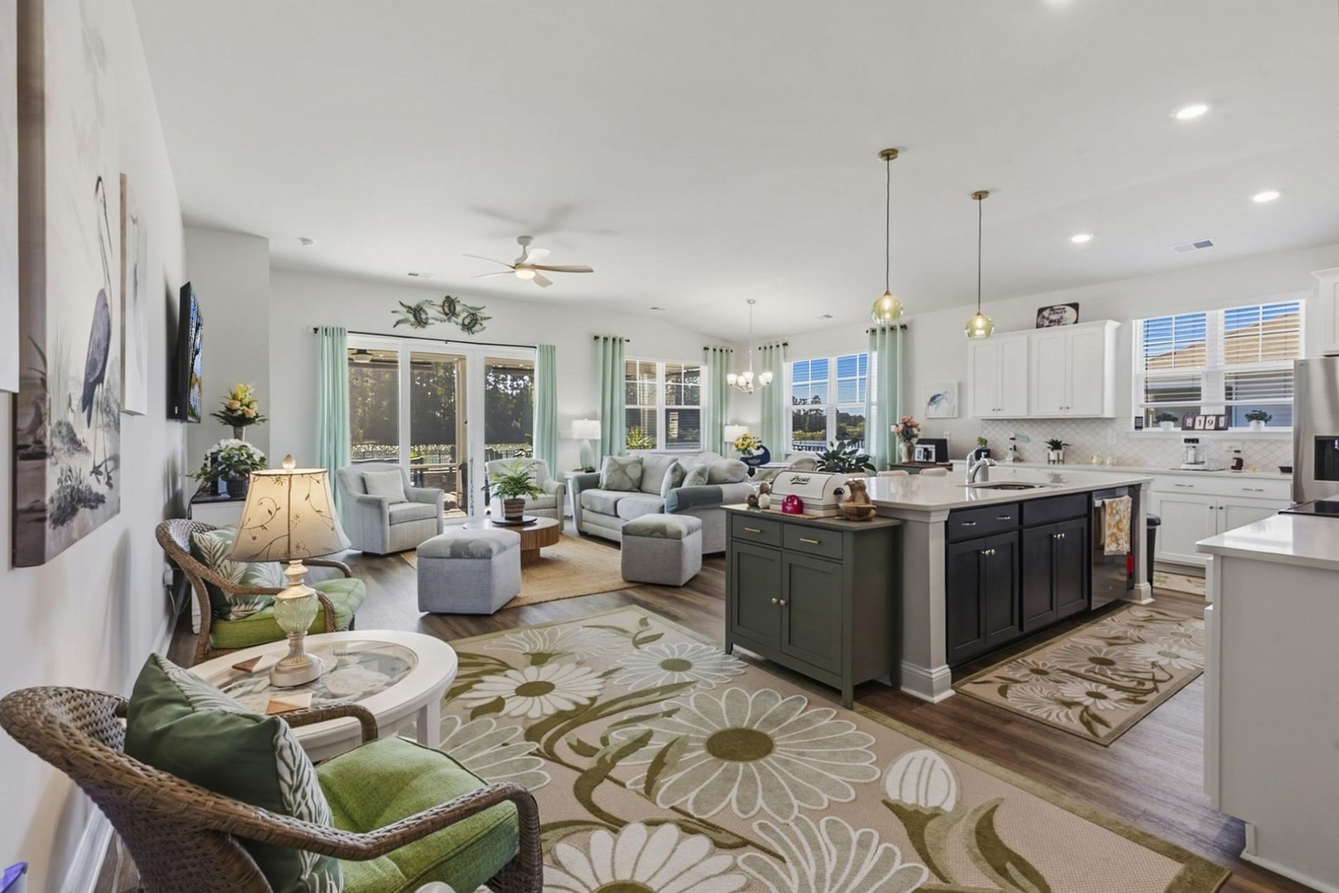 605 Coquina Bay Dr.  Photo 6