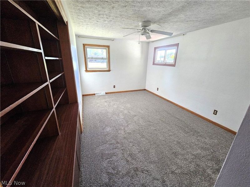 901 Columbia Drive , Amherst, OH 44001 Photo 26