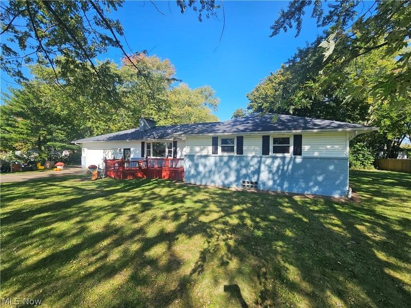901 Columbia Drive , Amherst, OH 44001 Photo 3