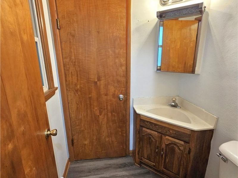 901 Columbia Drive , Amherst, OH 44001 Photo 38