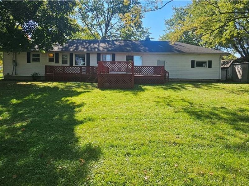 901 Columbia Drive , Amherst, OH 44001 Photo 6
