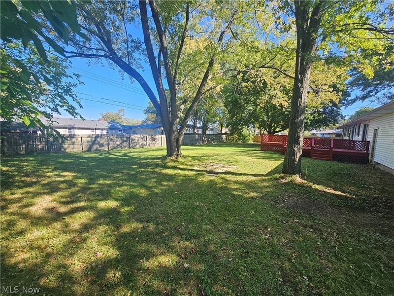 901 Columbia Drive , Amherst, OH 44001 Photo 9