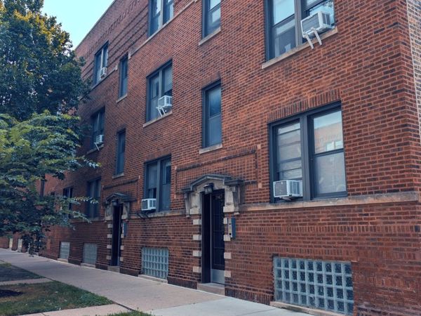 1947 W Argyle Street , Unit 3, Chicago, IL 60640